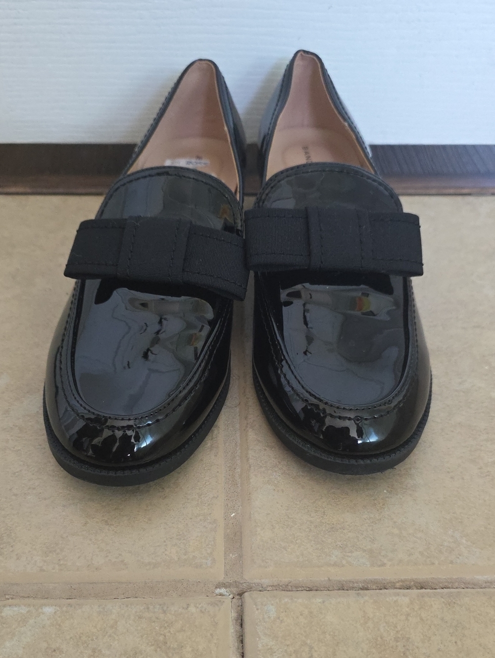 Bandolino Black Patent Loafers with Bow Trim